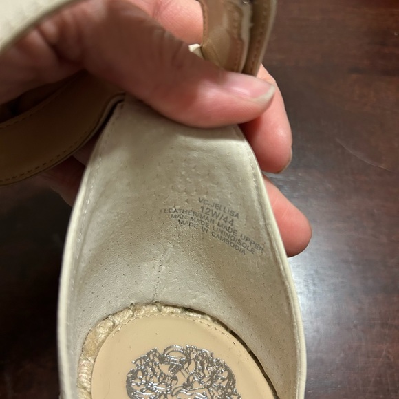 NWT Vince 
Camuto Jellisa
Cream/beige Espadrille
Wedge Platform Sandals 12W - Picture 8 of 9